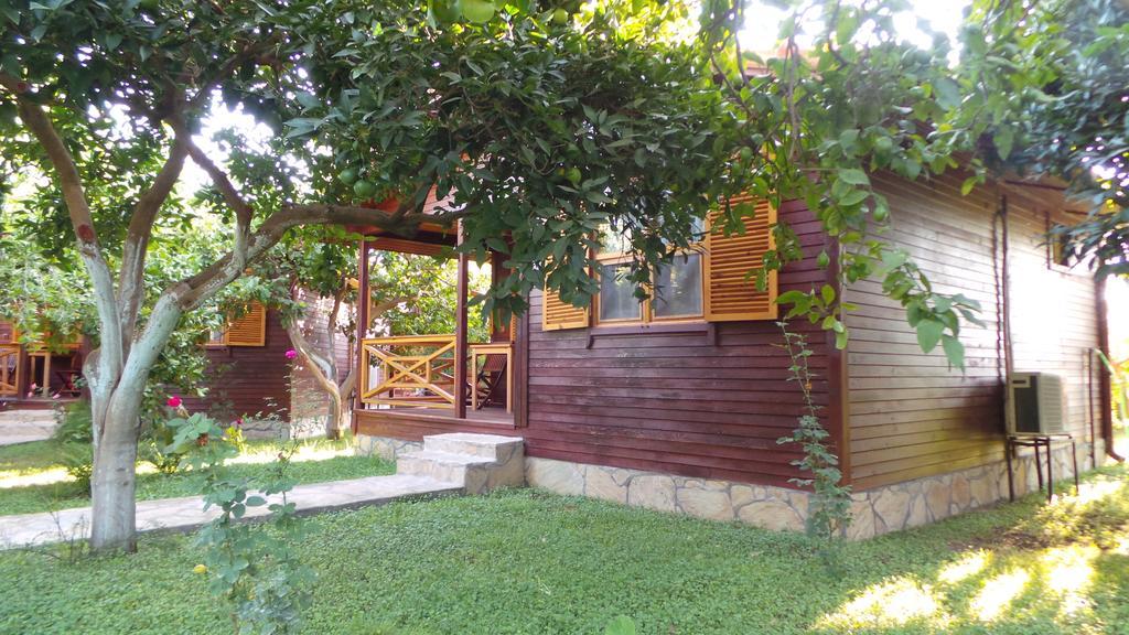 Mercan Bungalow Чирали Екстер'єр фото